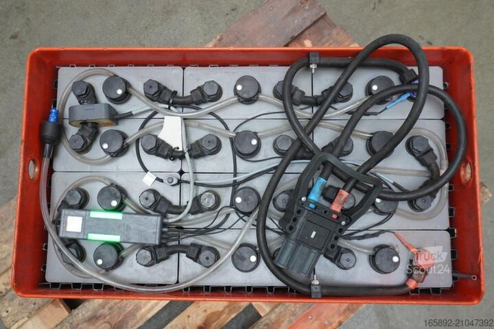 Truckbatteri GRUMA 24 Volt 4 PzS 460 Ah