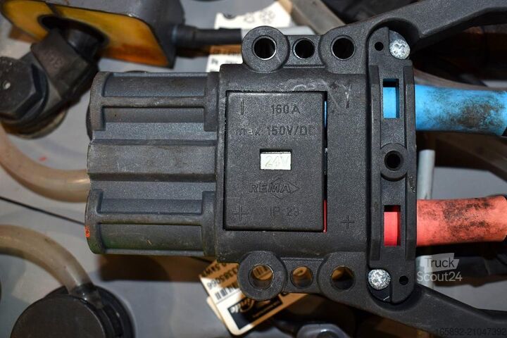 Truckbatteri GRUMA 24 Volt 4 PzS 460 Ah