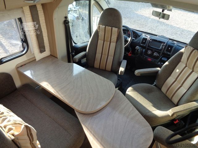 Half-integraal camper BÜRSTNER Brevio T 640 *nur an Gewerbe/ Export*