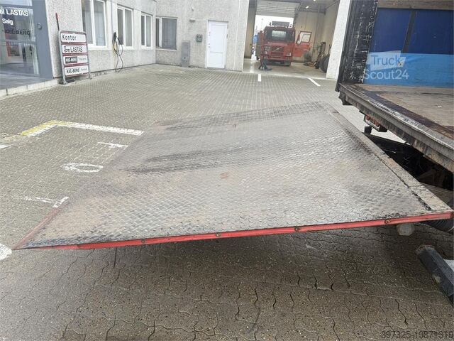 Presenninger, der kan skubbes KLC Trailer 34 pl.