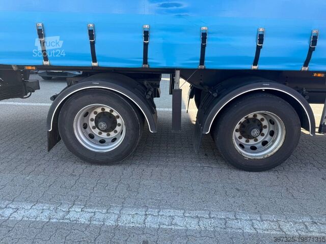 Sliding tarpaulins Kel-Berg Curtainsider / Planenauflieger / Gardin