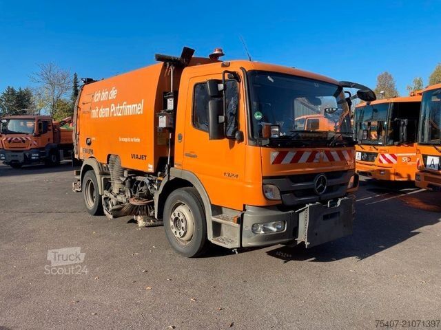 Road sweeper MERCEDES-BENZ Atego 2 1524 LKO FAUN Viajet 6R/ L