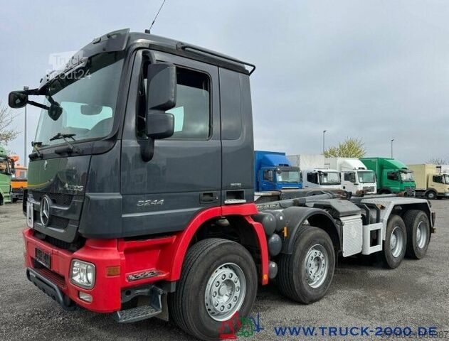 Φορτηγό γερανός roll-off Mercedes-Benz Actros 3244 8x4 Meiller 30t.7m Container Blatt