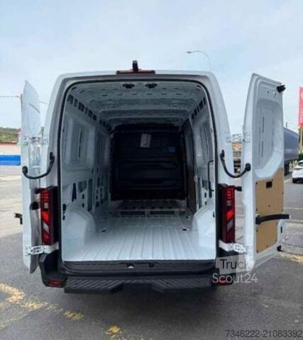 Special purpose truck renault Master Limited 150CV