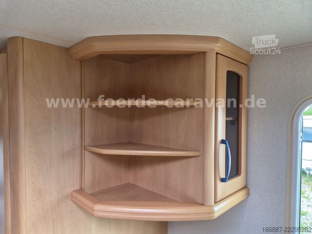 Karavan HOBBY De Luxe 495 UB Querbett - Nr. 104  (7)