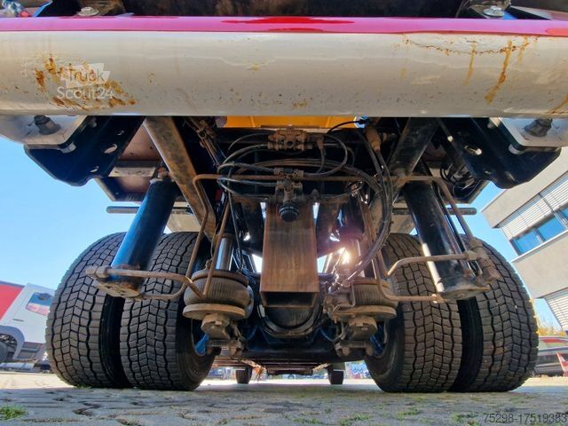 Φορτηγό εναλλασσόμενου αμαξώματος MERCEDES-BENZ Kamag WBH25