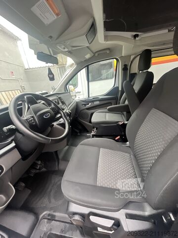 Furgone Ford Panama P10 Campervan |4 Posti letto | Cucina + Tetto sollevabile