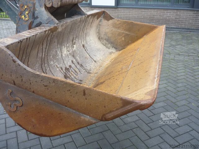 Bager na točkovima Hyundai Robex 160W-9A  Wheel Excavator with bucket