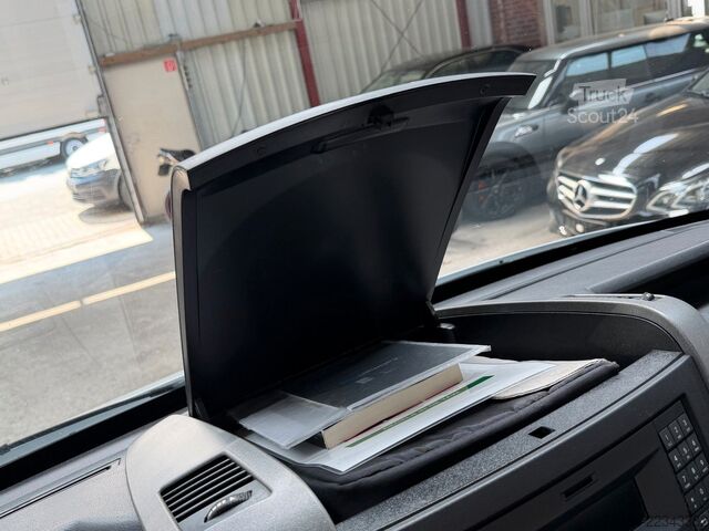 Microbuz MERCEDES-BENZ Sprinter 313 Cdi L2H2 6 Sitze MOTOR DEFEKT