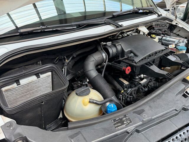 Microbuz MERCEDES-BENZ Sprinter 313 Cdi L2H2 6 Sitze MOTOR DEFEKT