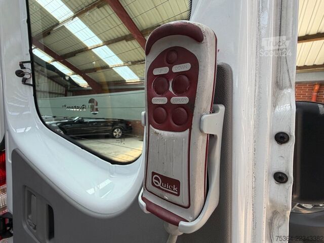 Microbuz MERCEDES-BENZ Sprinter 313 Cdi L2H2 6 Sitze MOTOR DEFEKT