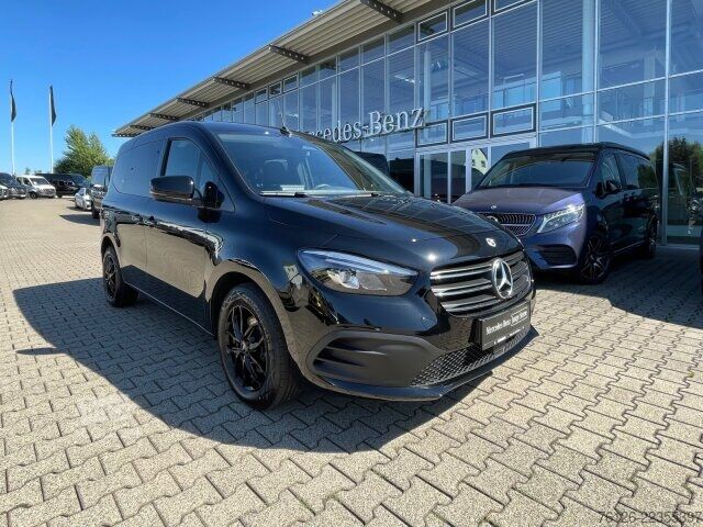 Minibus Mercedes-Benz T 180 d AHZV+LED+NAVI+TOTW+KAMERA+