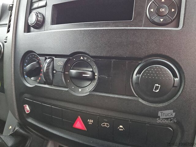 Resväska MERCEDES-BENZ SPRINTER 516 automaat EURO6