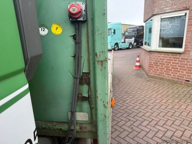 Autodraagtruck IVECO ML 120 ML120E18 Eurocargo machine transporter /