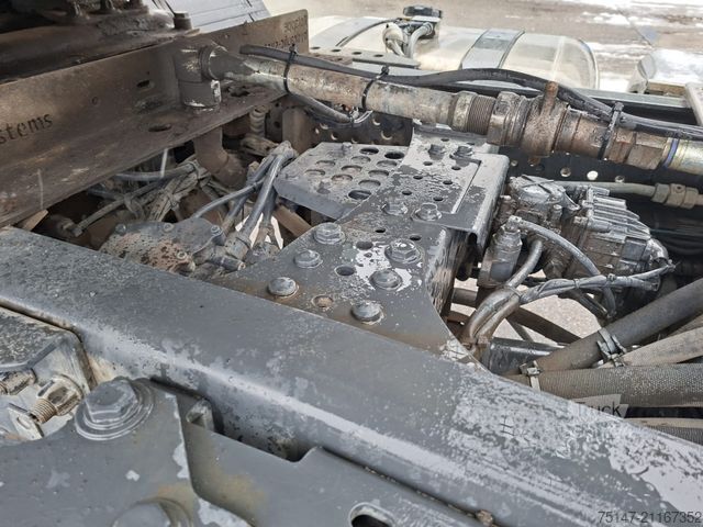 Tractor estándar MERCEDES-BENZ 1845 LS Arocs 4x4 HAD Kipphydraulik