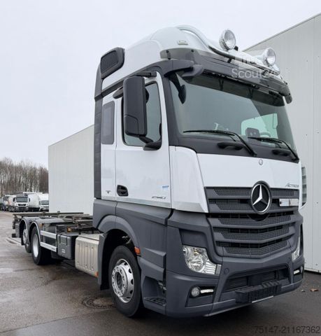 Camión con caja móvil MERCEDES-BENZ 2540 L Actros 6x2 Fahrschule 5-Sitzer Liftachse