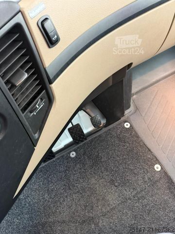 Camión con caja móvil MERCEDES-BENZ 2540 L Actros 6x2 Fahrschule 5-Sitzer Liftachse