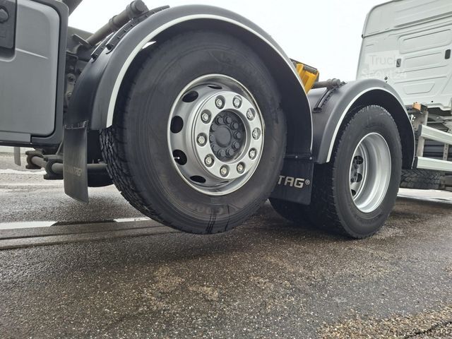 Camión con caja móvil MERCEDES-BENZ 2540 L Actros 6x2 Fahrschule 5-Sitzer Liftachse