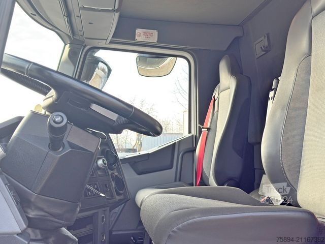 Grúa montada en camión RENAULT T 380 * HIAB 111 B - 2 HIDUO + FUNK / 6x2!