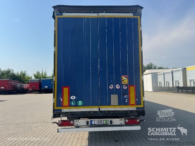 Semiremorcă deschisă cu prelată Schmitz Cargobull Curtainsider Mega