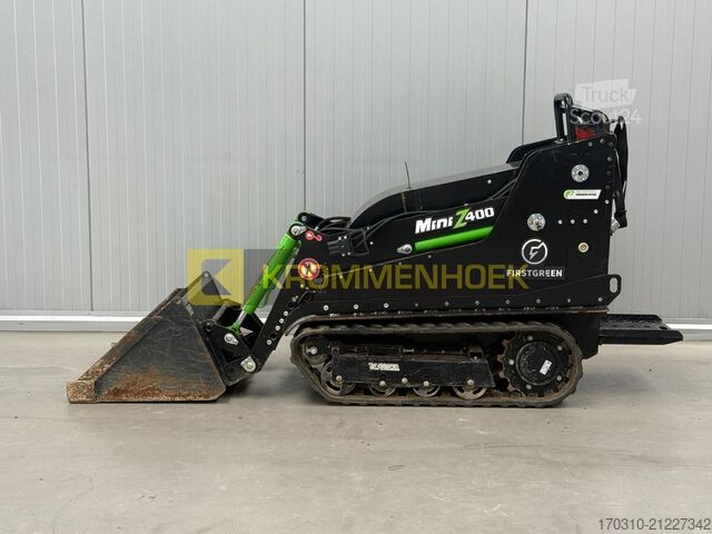 Carregadora de lagartas Kovaco Mini Z400
