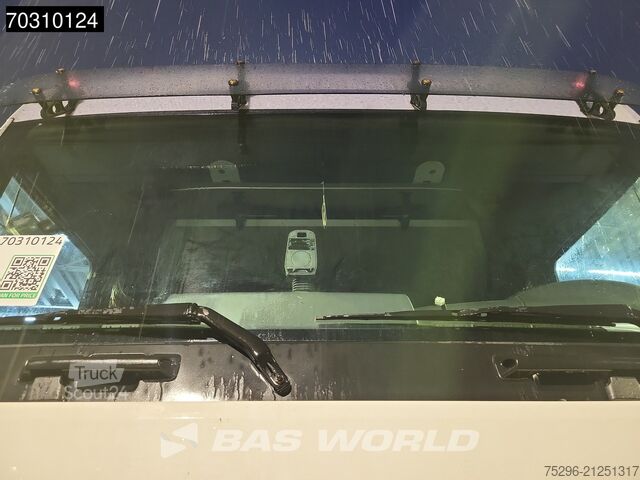 Standard tractor MAN TGX 26.500 6X2 XLX Retarder Lift+Lenkachse Navi