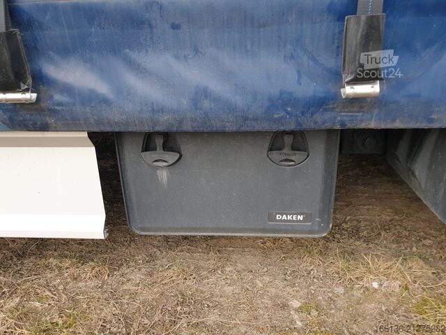 Auflieger mit Pritsche & Plane FLIEGL SVS 550 Spezial