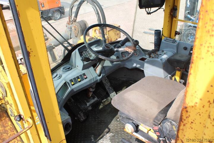 Chargeuse Volvo L 120 B