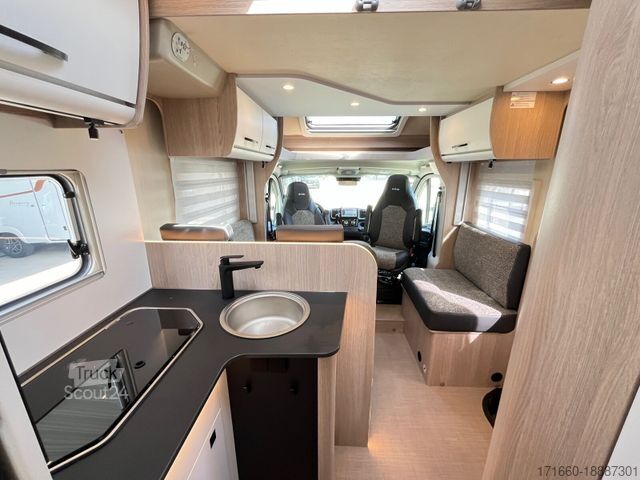 Polintegriran avtodom BÜRSTNER Lyseo Time Skyline 726 G