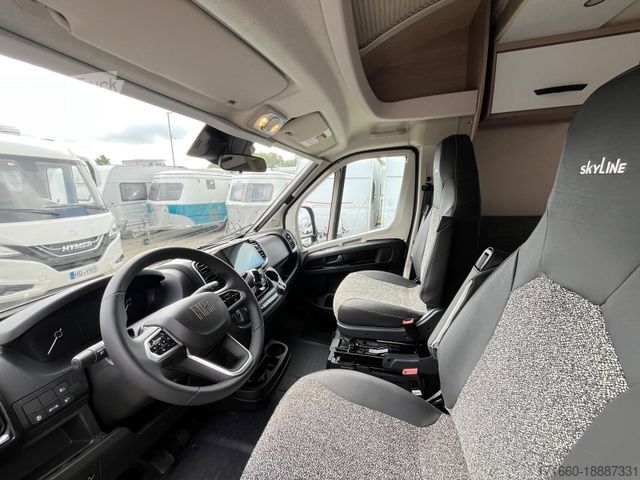 Autocaravana semi-integrada BÜRSTNER Lyseo Time Skyline 732