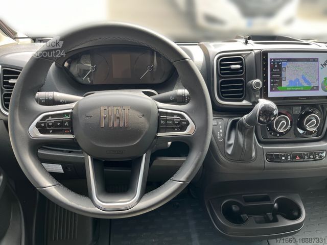 Autocaravana semi-integrada BÜRSTNER Lyseo Time Skyline 732