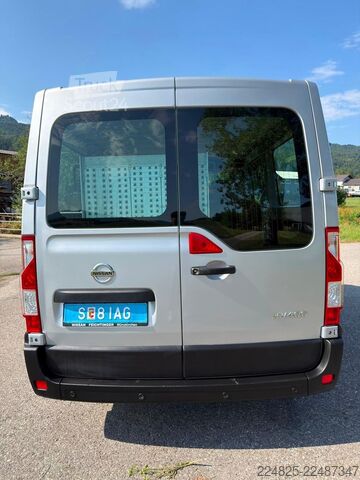 Minibus NISSAN NV400 L1H1 9SITZER+AUFFAHRRAMPE 3,0*2014*1HAND*