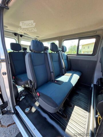 Minibus NISSAN NV400 L1H1 9SITZER+AUFFAHRRAMPE 3,0*2014*1HAND*
