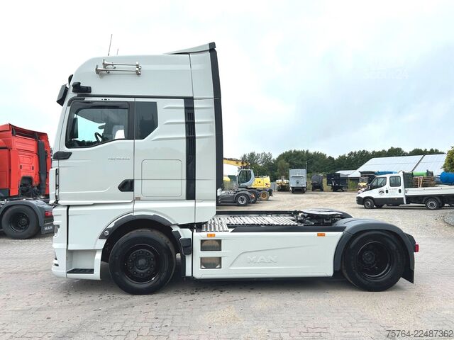 Standard trekkvogn MAN TGX 18.560 BL/Retarder/ACC/2x Tank/D30 Motor!