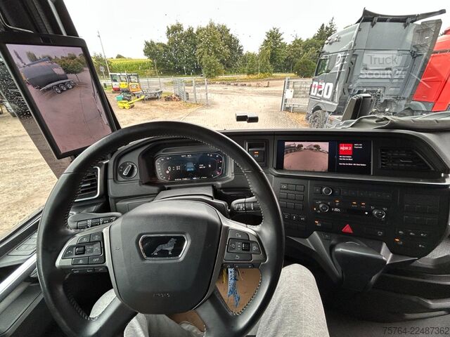 Standard trekkvogn MAN TGX 18.560 BL/Retarder/ACC/2x Tank/D30 Motor!