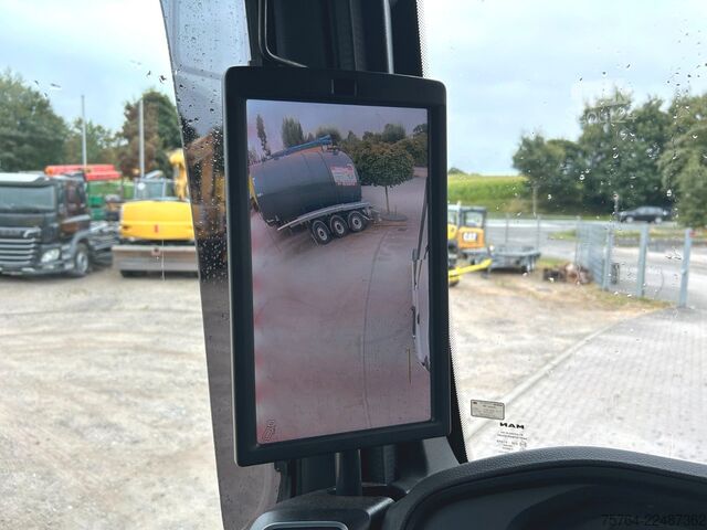 Standard trekkvogn MAN TGX 18.560 BL/Retarder/ACC/2x Tank/D30 Motor!