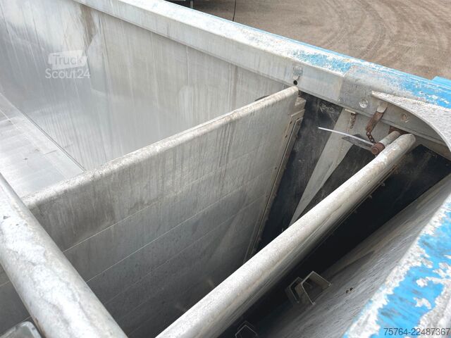 Kippers oplegger KEMPF ca. 56m³ Kombikippauflieger /Schleuse/ 3 Kammern
