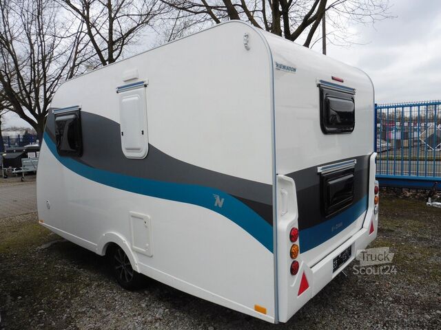 Karavan NIEWIADOW Wohnwagen Camping 388x204x185cm 1000kg zGG