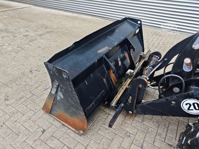 Nakladalnik JCB 407 T4 Bucket + Forks!