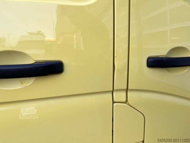 Magastetős kombi Renault Master T28 2.3 dCi 135 L1H1 Airco Cruise contro...