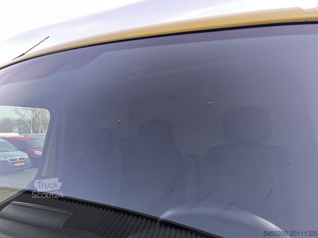 Magastetős kombi Renault Master T28 2.3 dCi 135 L1H1 Airco Cruise contro...