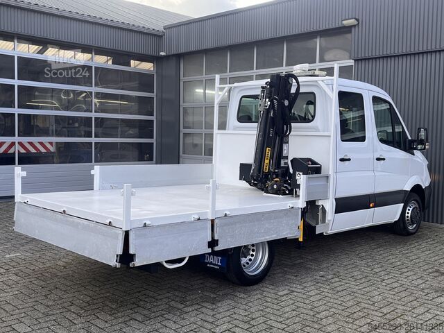 Flatbed kamion sa dizalicom Mercedes-Benz Sprinter 513 CDI 130pk DC Laadkraan Hiab 017T A...