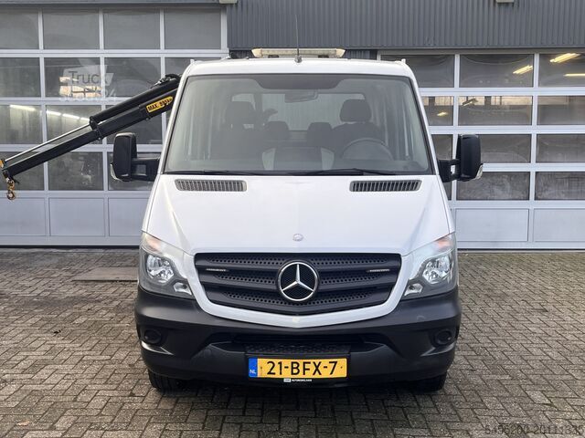 Flatbed kamion sa dizalicom Mercedes-Benz Sprinter 513 CDI 130pk DC Laadkraan Hiab 017T A...