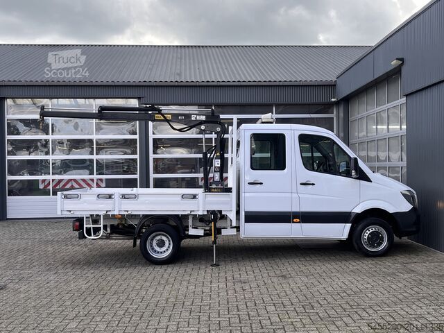 Flatbed kamion sa dizalicom Mercedes-Benz Sprinter 513 CDI 130pk DC Laadkraan Hiab 017T A...