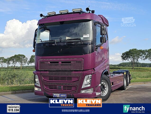 Podvozek s kabinou VOLVO FH 500 CLEAN CONDITION