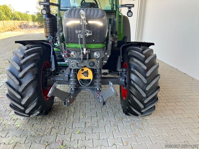 τρακτέρ Fendt 211 Profi+
