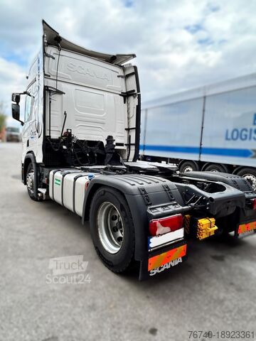 Standard trækker SCANIA R410