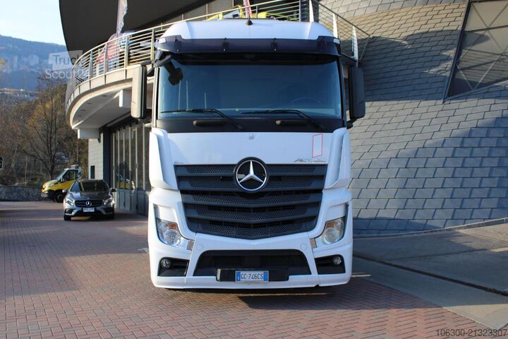 Standard tractor unit Mercedes-Benz Actros 1845