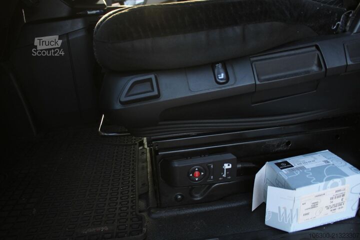 Standard tractor unit Mercedes-Benz Actros 1845