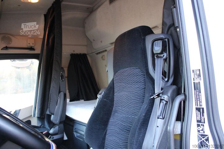 Standard tractor unit Mercedes-Benz Actros 1845